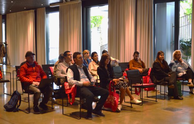 კონკურსი „შეაჩერე პლასტმასით დაბინძურება“ გრძელდება