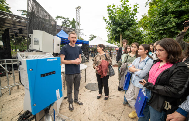 400-ზე მეტი ადამიანი შეუერთდა საქართველოს მდგრადი ენერგეტიკის დღეს, რომელიც 23 ივნისს თბილისში, დედაენის ბაღში გაიმართა